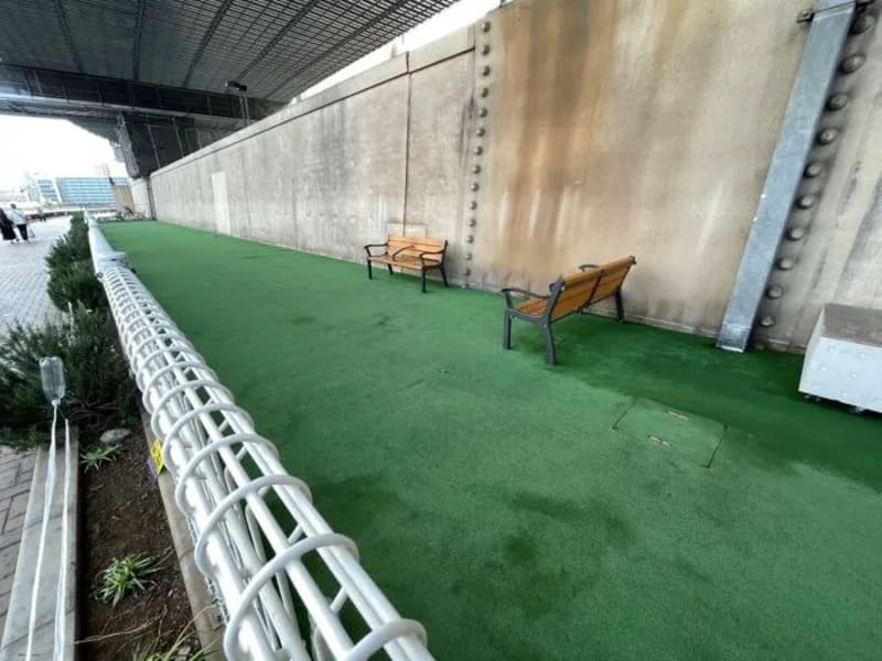 【東京都中央区】 浜町公園わんわん広場