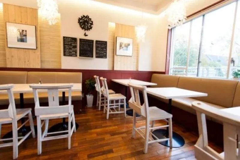 Y’s dog cafe Le Jardin(ワイズドッグカフェ ル・ジャルダン)