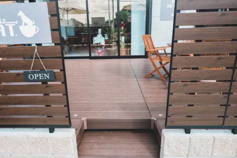 cafe FLAT（カフェフラット）